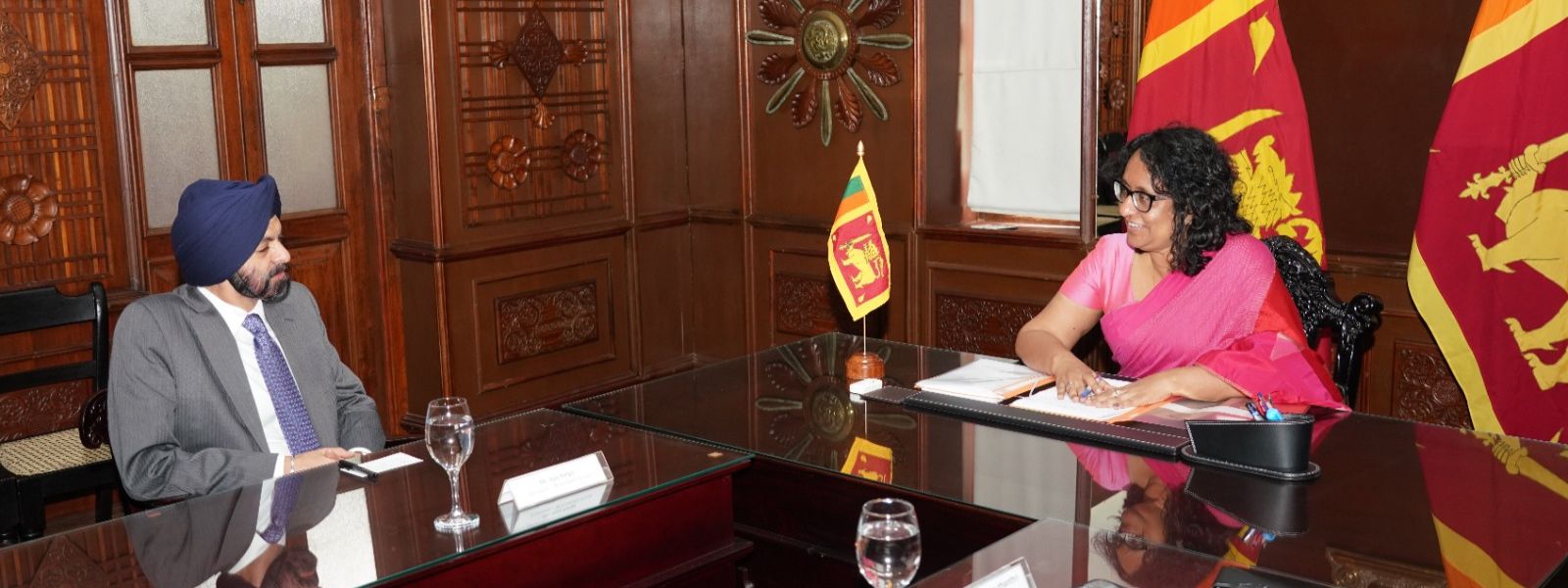 Prime Minister Meets with President of the WB